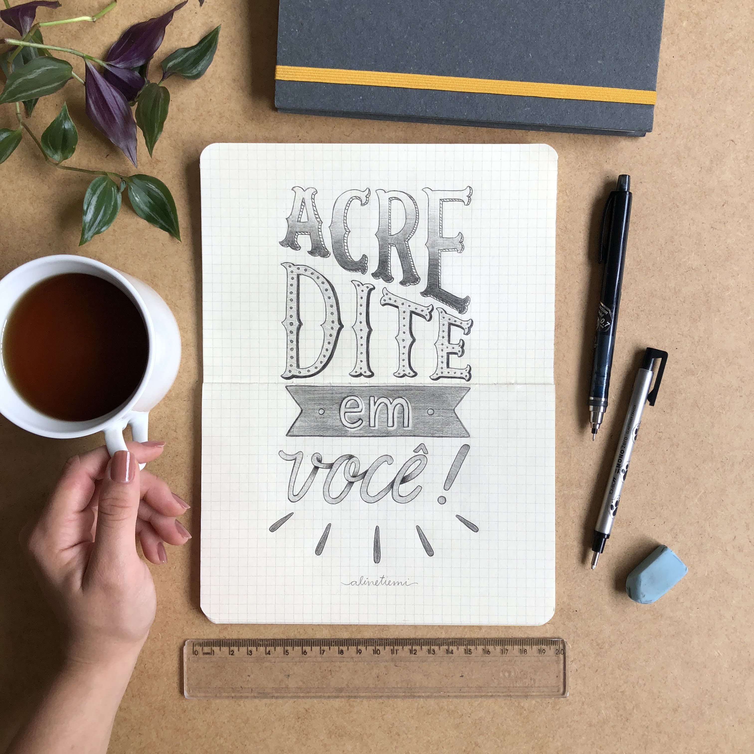 Lettering com grafite